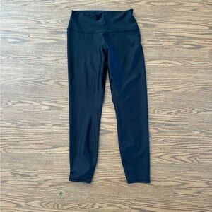 Authentic alo yoga 7/8 Large airlift yoga pants